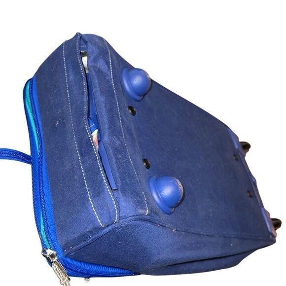 Vera Bradley Women's Lighten Up Wheeled Duffle Carry-on Luggage, birds Neutral, - Picture 6 of 10